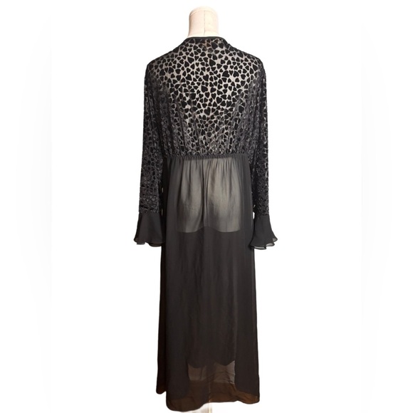 Sheer Flowy Black Robe size XL Bell Sleeves Vintage Feminine Sexy Romantic Chic - Picture 2 of 8